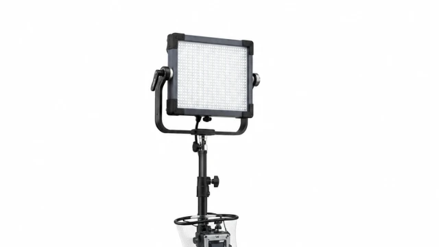 Alien 300C LED RGBWW Panel - Nanlite-ok